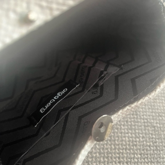 Olga Berg Cece Straw Woven Box Clutch with flaw - Picture 5 of 7